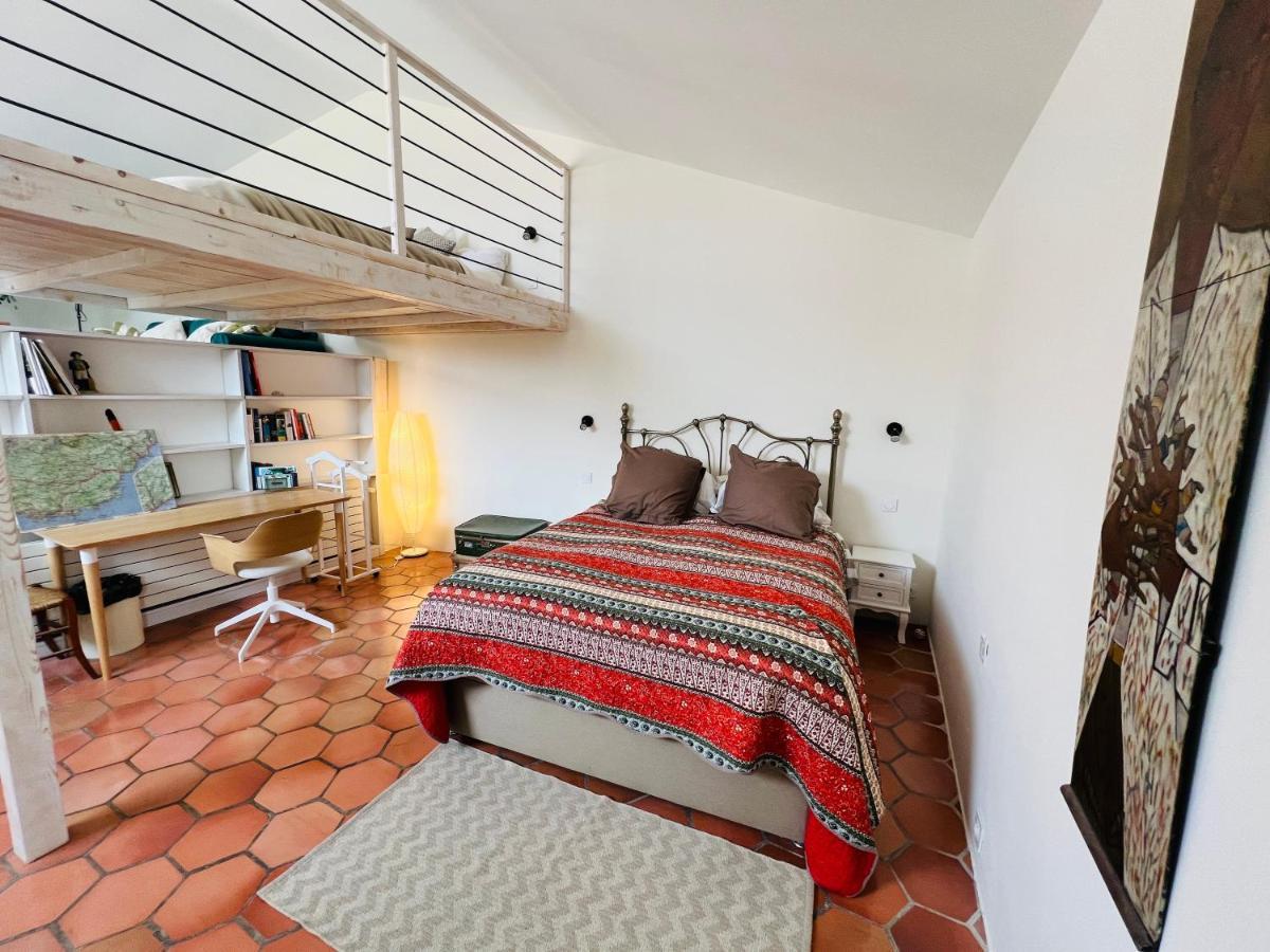 Penthouse Studio Privee Couple Ou Famille- La Maison Searle A Tourtour Exteriér fotografie
